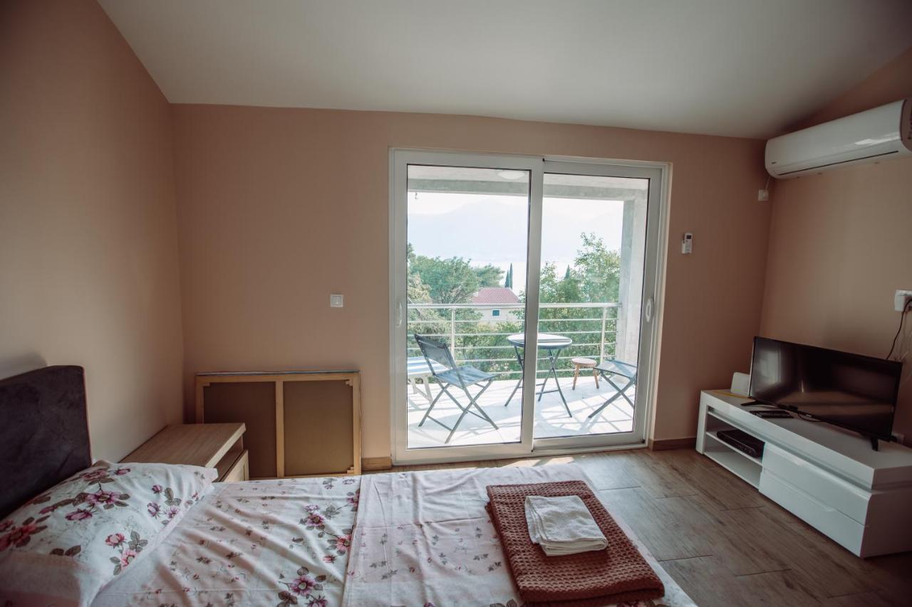 Apartmani Peko โกตอร์ ภายนอก รูปภาพ