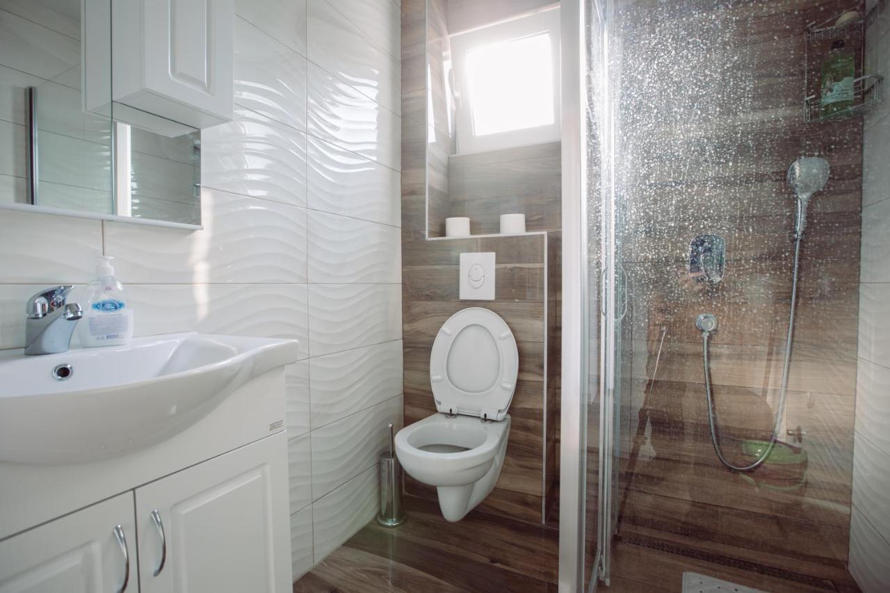 Apartmani Peko โกตอร์ ภายนอก รูปภาพ